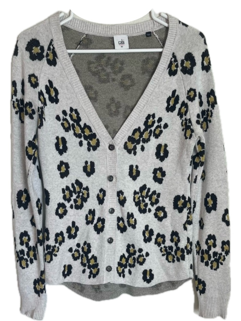 Cabi Size XS animal leopard print button front cardigan sweater 173